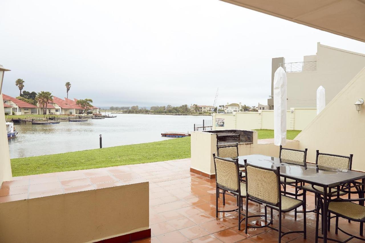 First Group Port Owen Marina Apartment Velddrif Bagian luar foto