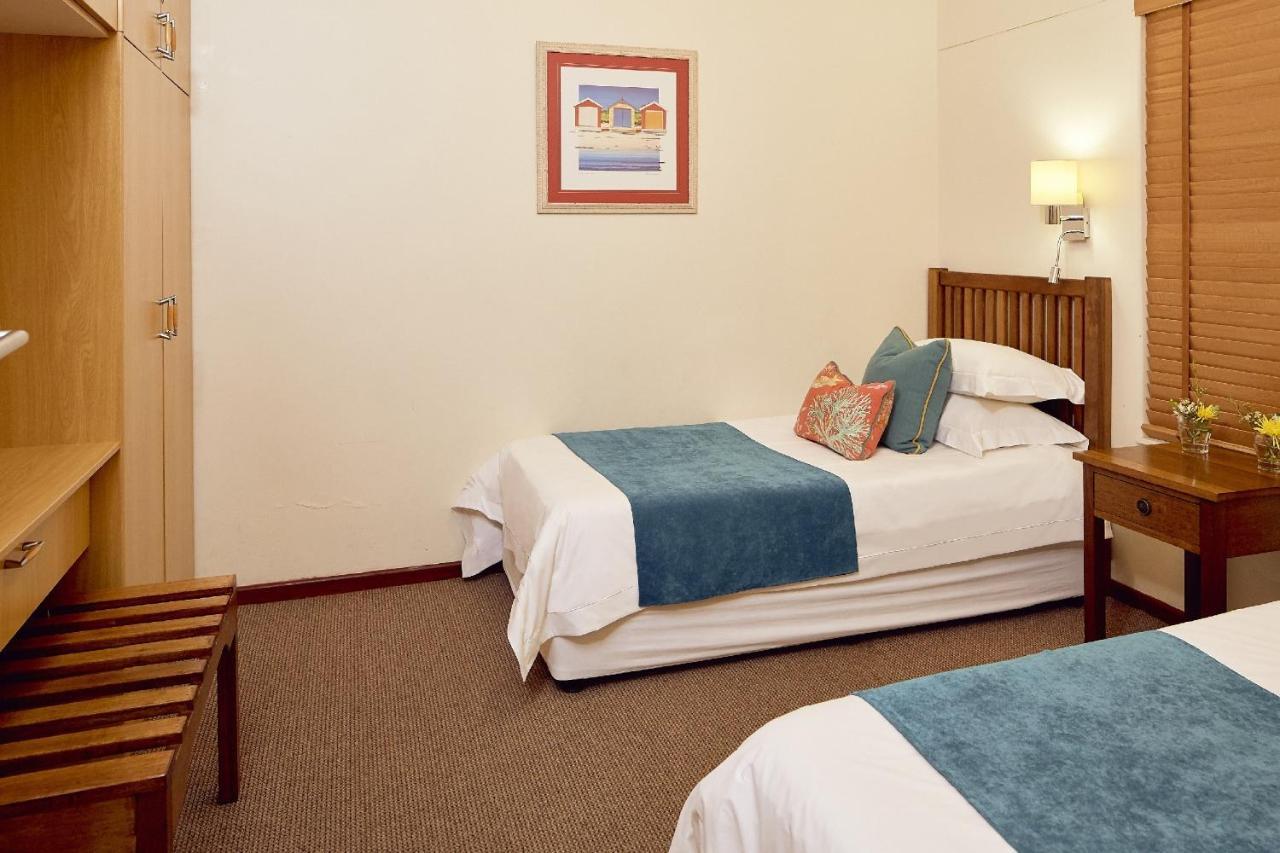 First Group Port Owen Marina Apartment Velddrif Bagian luar foto
