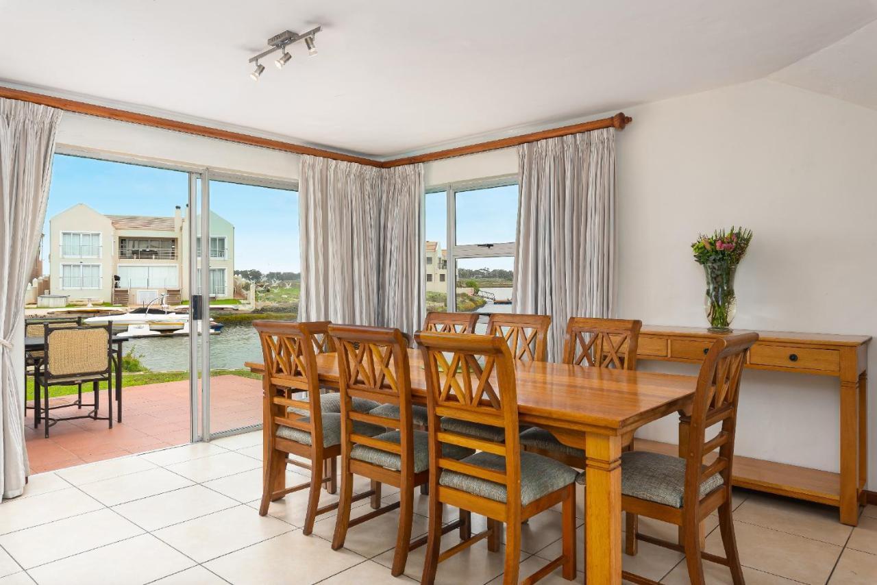 First Group Port Owen Marina Apartment Velddrif Bagian luar foto